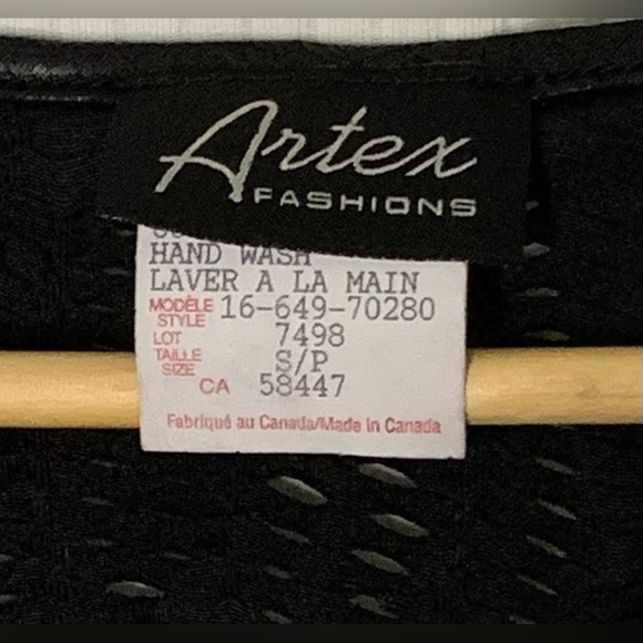 Artex - Black And White Sleeveless Knit Top / Tank Top - Small - Picture 6 of 7